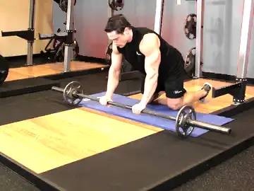 Barbell Ab Rollout - On Knees