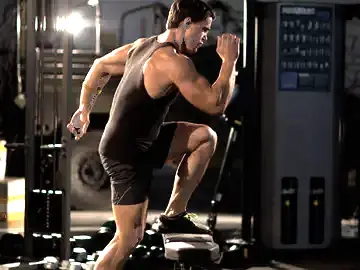 Correct form for the Bench Sprint
