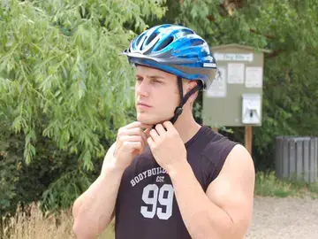 Correct form for the Bicycling
