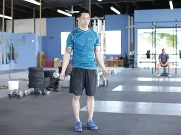 Correct form for the Dumbbell Scaption