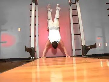 Correct form for the Handstand Push-Ups