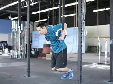 Correct form for the Ring Dips