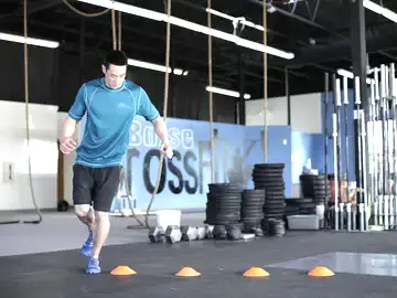 Correct form for the Single-Leg Lateral Hop