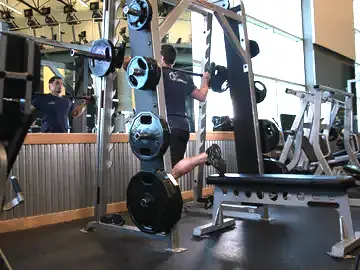 Correct form for the Smith Single-Leg Split Squat